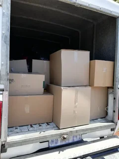 BAKKIE FOR HIRE WITH DRIVER