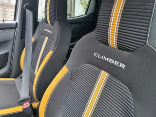 2022 Renault Kwid Climber 1.0L37 000kmFull service historyImmaculate ConditionSpare KeysReverse Sens