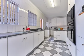 Beautiful Home in Helder