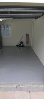 Painter,skimmer And Handyman Is Looking For A Job.