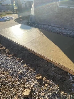 PAVING DRIVEWAYS ROADS