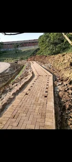 DRIVEWAY ROADS PATHWAYS PAVE