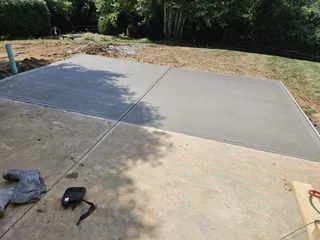 PAVING DRIVEWAYS ROADS