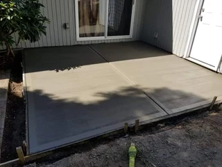 CONCRETE PAVE
