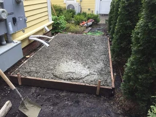 CONCRETE PAVE