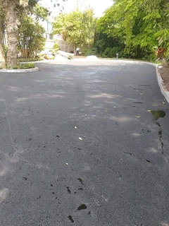 TAR ROADS