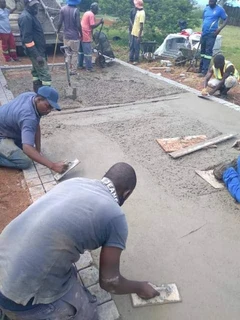 CONCRETE DRIVEWAY ROADS