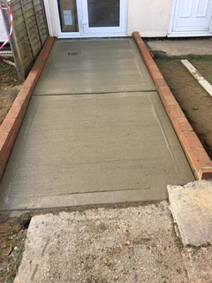 CONCRETE DRIVEWAY ROADS