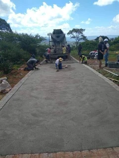 CONCRETE DRIVEWAY ROADS