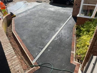 TAR ROADS &amp;DRIVEWAYS