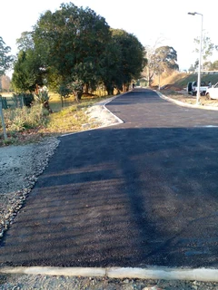 TAR ROADS &amp;DRIVEWAYS