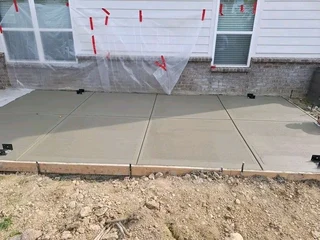 CONCRETE TAR ROADSN DRIVEWAYS