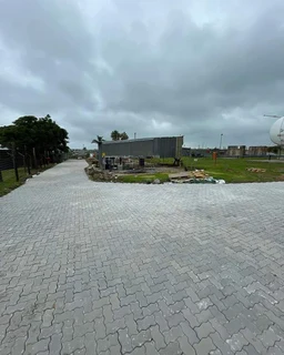 CONCRETE TAR ROADSN DRIVEWAYS