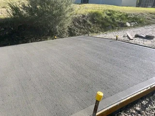 TAR ROADS N PAVING
