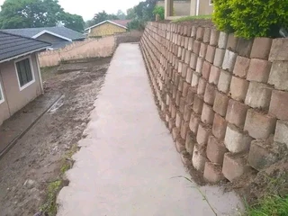 RETAINING WALL INSTALL
