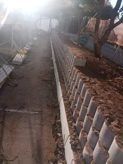 RETAINING WALL INSTALL