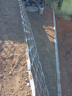 RETAINING WALL INSTALL