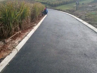 ROADS N DRIVEWAYS PAVING TAR