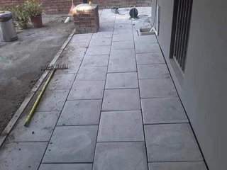 PAVING CONCRETE TAR