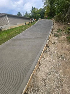 CONCRETE DRIVEWAYS N TAR ROADS