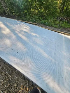 CONCRETE DRIVEWAYS N TAR ROADS