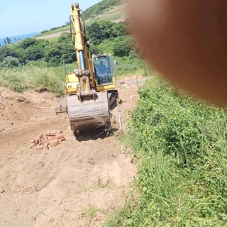 ASPHALT TAR PAVING ROADS N DRIVEWAYS