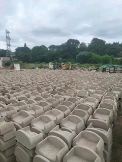 INSTALLATION OF RETAINING WALLS