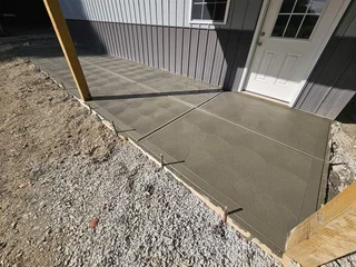 PATIO PATHWAY PAVING