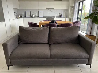 FurnitureSpot 3-Seater Couch