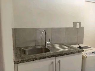 Sydenham- &#34;LOCK up n GO&#34;