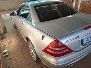 Mercedes-Benz SLK-Class 320 V6