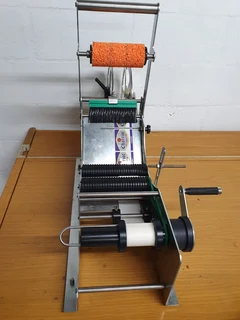 MANUAL BENCH LABEL APPLICATOR