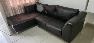 L Shape Brown Bradlows Couche