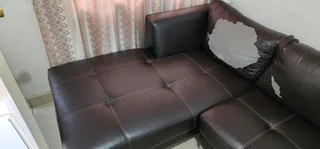 L Shape Brown Bradlows Couche