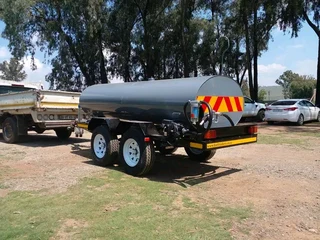 Grey Trailer  with km available now!