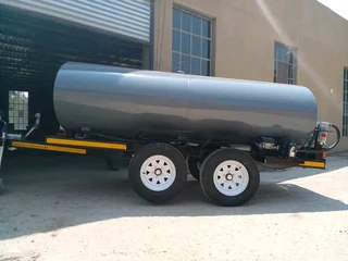 Grey Trailer  with km available now!