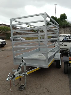 Silver TRAILER  with km available now!