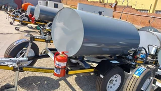 1500 liter mild steel tankertrailer bowser