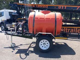 1000 liter plastic diesel bowser trailer  with 1km available now!