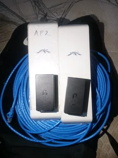 Pair of ubiquity 2Ghz nanostation for sale