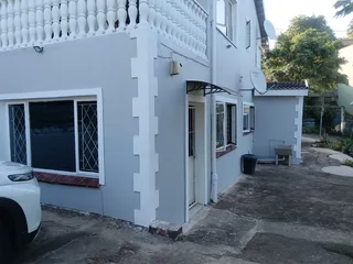 apartment - Ad posted by Manager Storage Unlimited