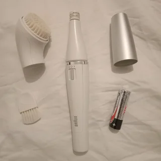 Braun 2 in 1 facial epilator &amp; exfoliator