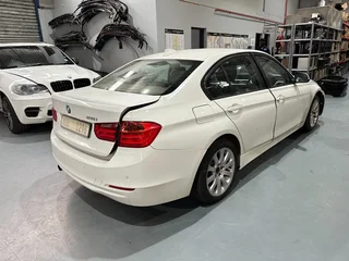 Beeline Spares stripping BMW  F30 320i, 328i, 320d