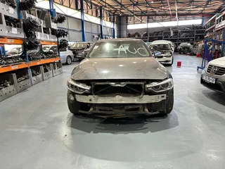 Beeline Spares stripping BMW  F30 320i, 328i, 320d