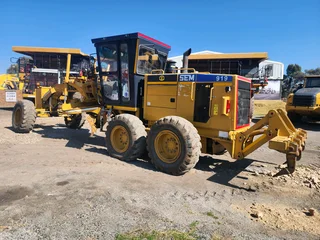 2023 SEM 919 Grader