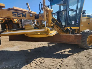 2023 SEM 919 Grader