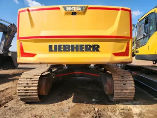 2022 Liebherr R945 S-SD (45ton) Excavator