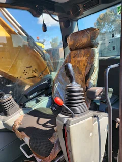 2022 Liebherr R945 S-SD (45ton) Excavator