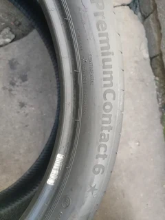 275/35/22 and 315/30/22 continental eco contact 6