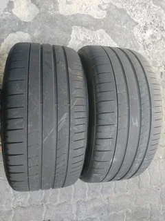 285/35/20 Pirelli pzero